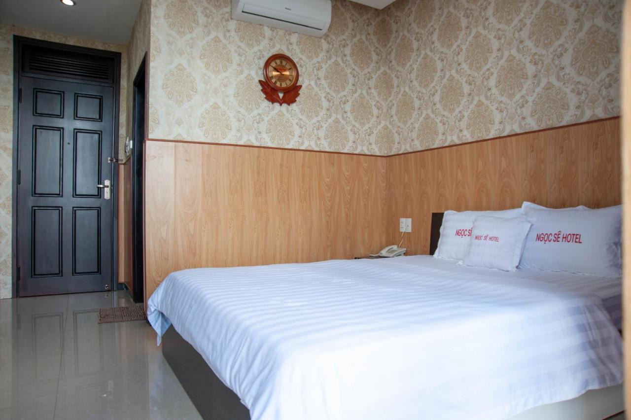 Ngoc Se Hotel Pleiku Ngoại thất bức ảnh